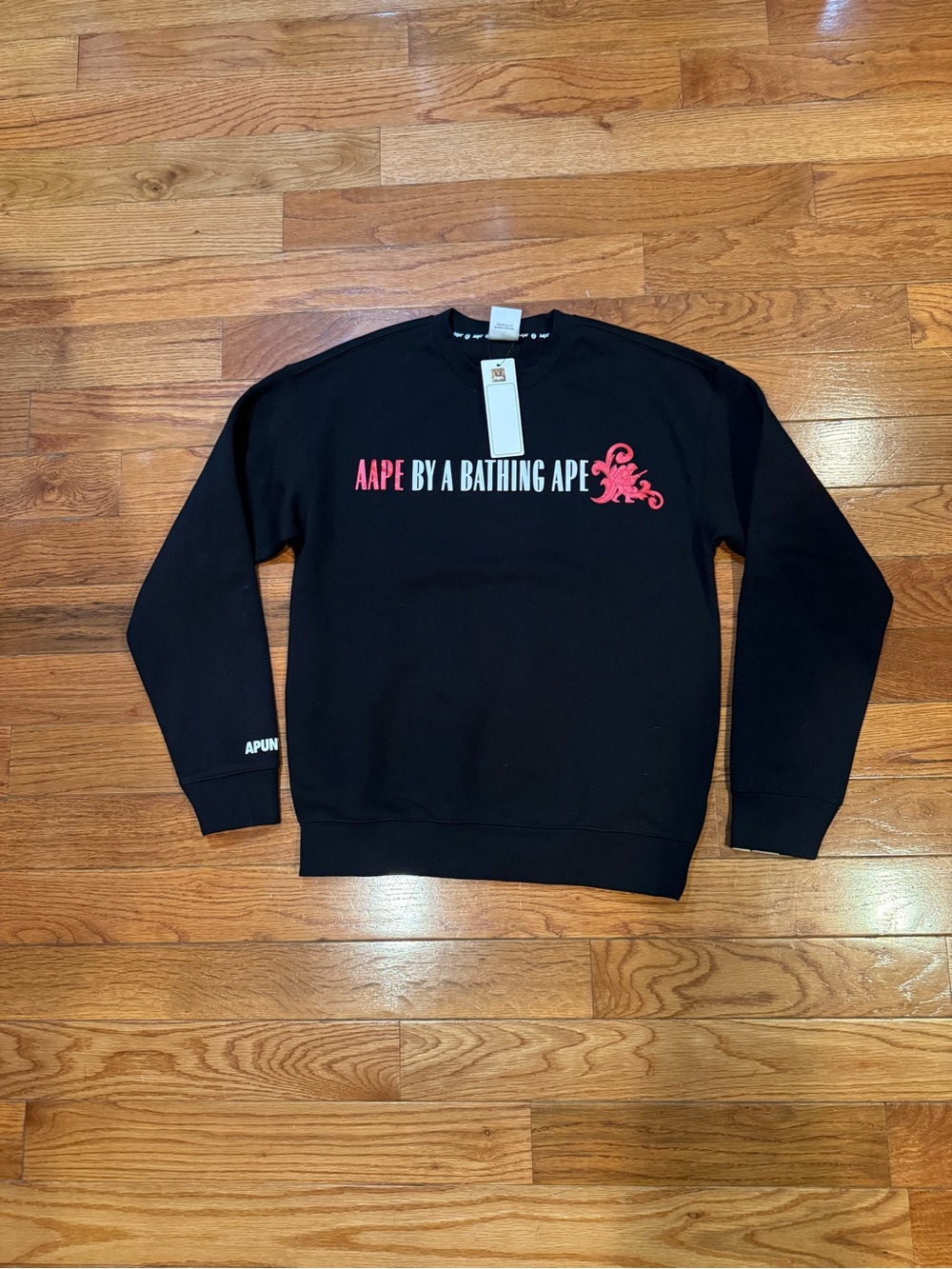 AAPE By A Bathing Ape Black Graphic Crewneck Sweatshirt NWT Small